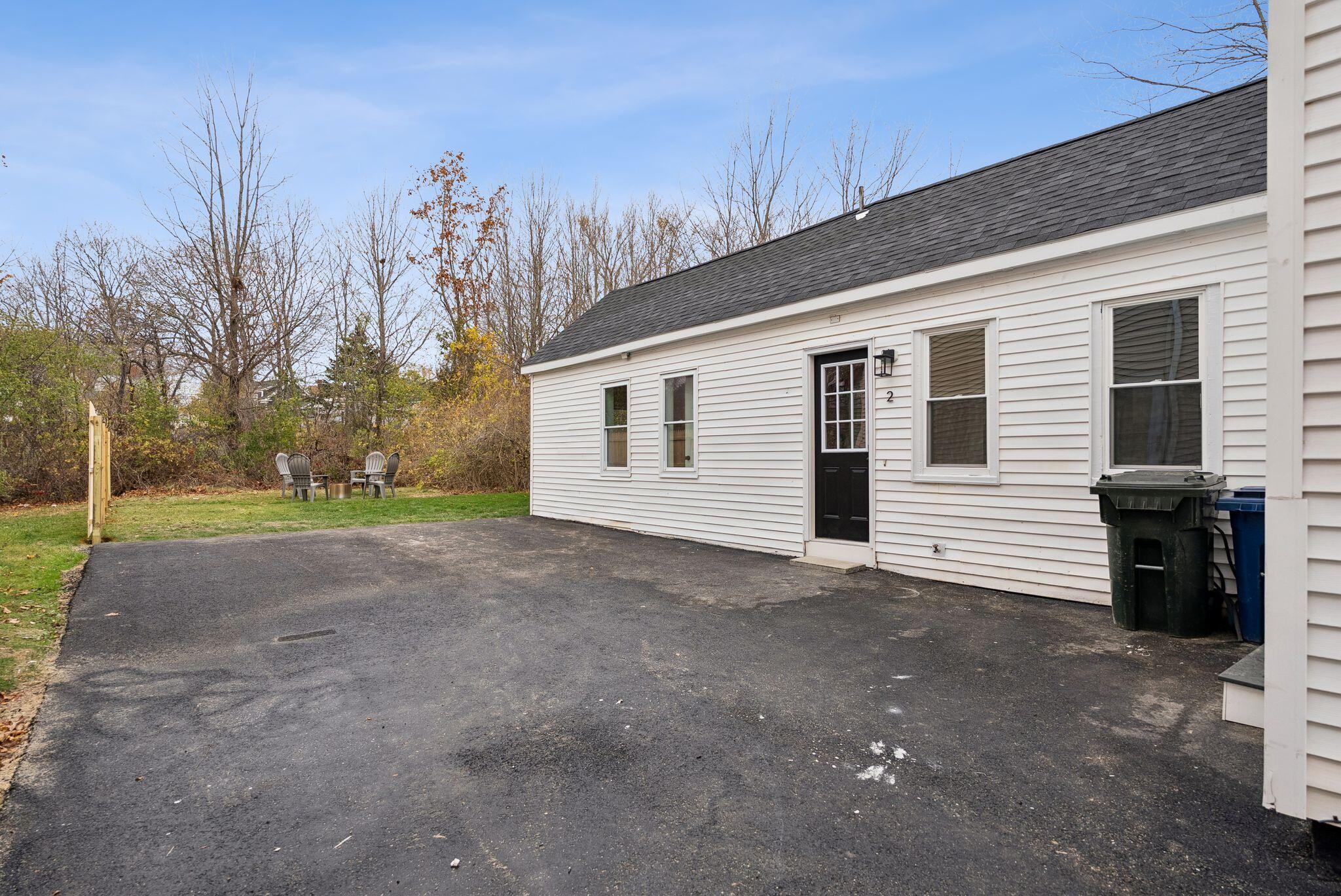 24 Hill Street Saco ME 04072