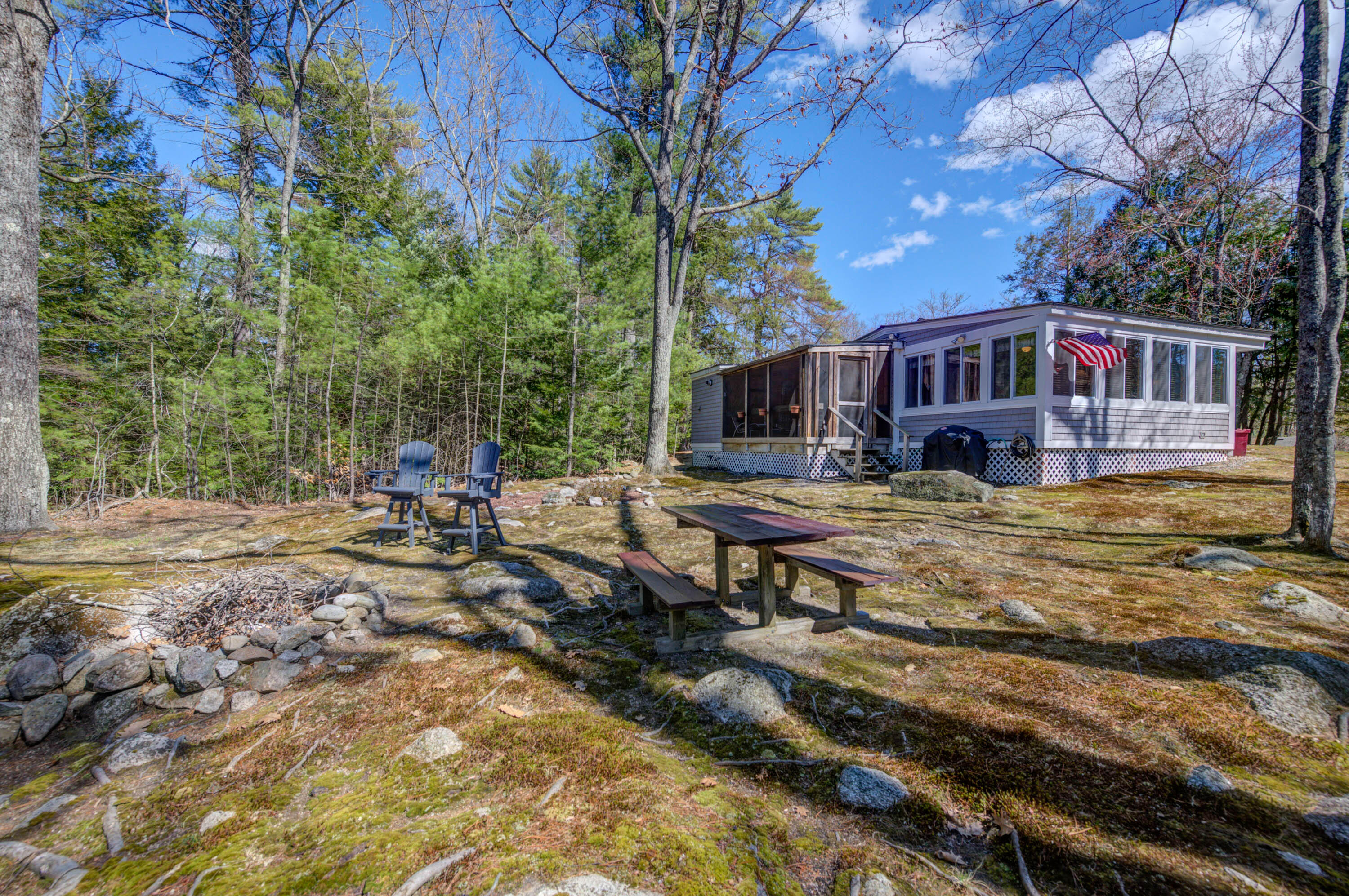 961 N High Street Bridgton ME 04009
