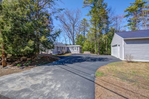 961 N High Street Bridgton ME 04009
