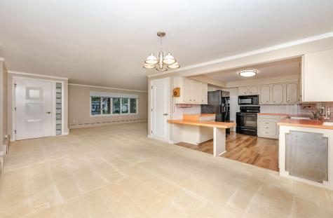 2 Oak Forest Street Sanford ME 04073