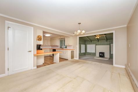 2 Oak Forest Street Sanford ME 04073