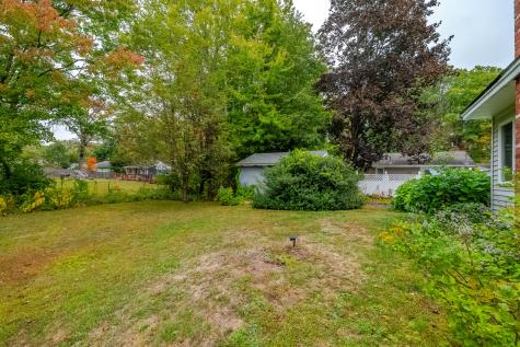 2 Oak Forest Street Sanford ME 04073