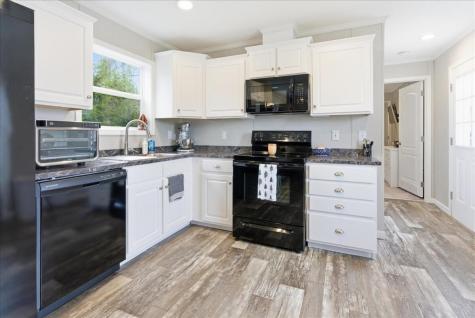 15 Blue Rock Road Monmouth ME 04259