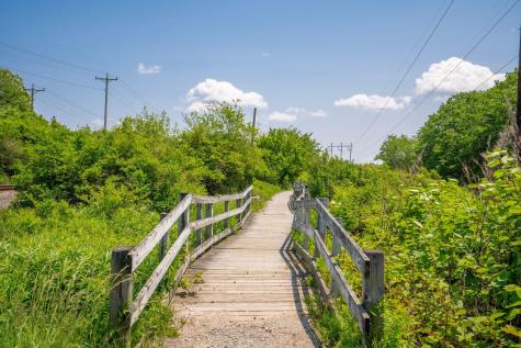 162 Hobart Street Portland ME 04102