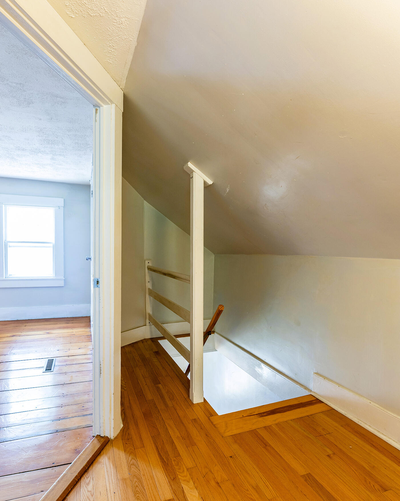 33 James Street Rockland ME 04841