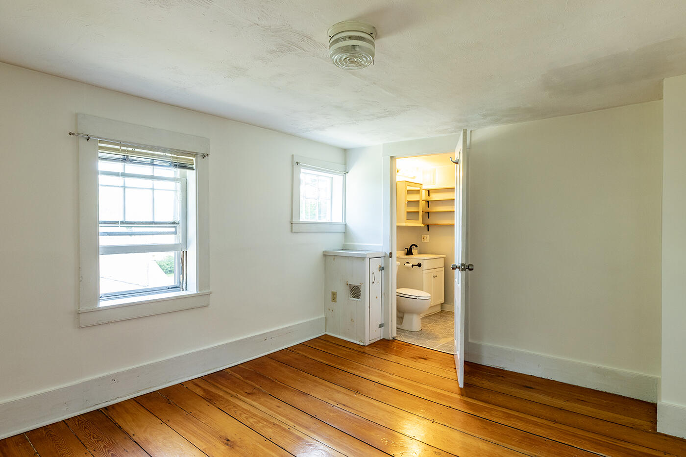 33 James Street Rockland ME 04841