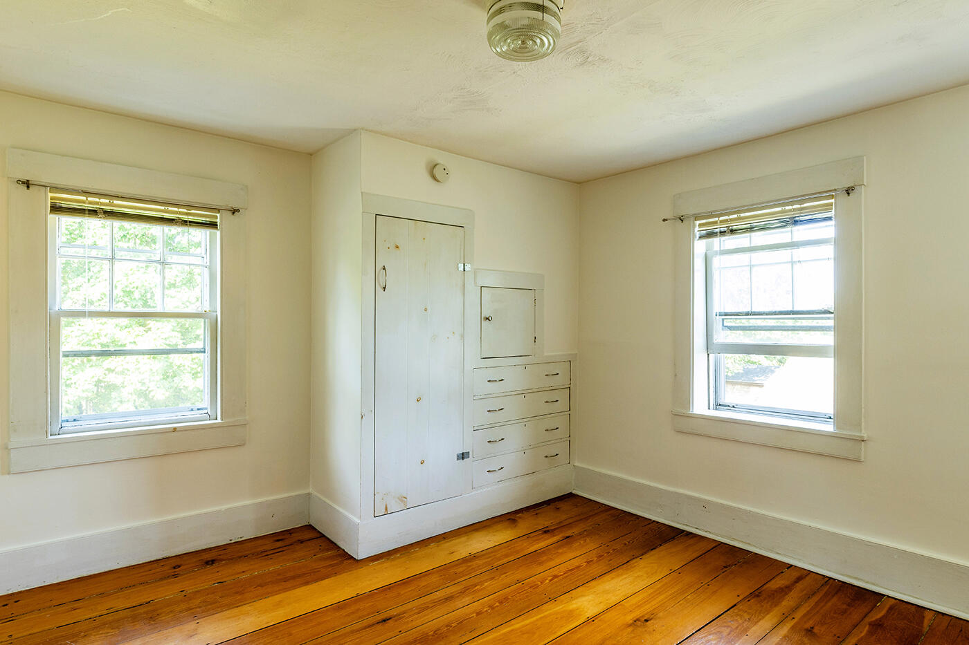 33 James Street Rockland ME 04841