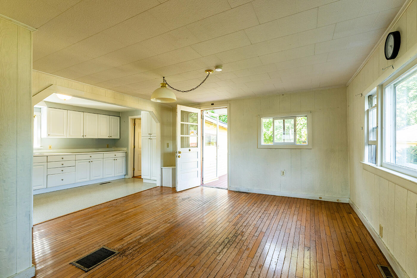 33 James Street Rockland ME 04841