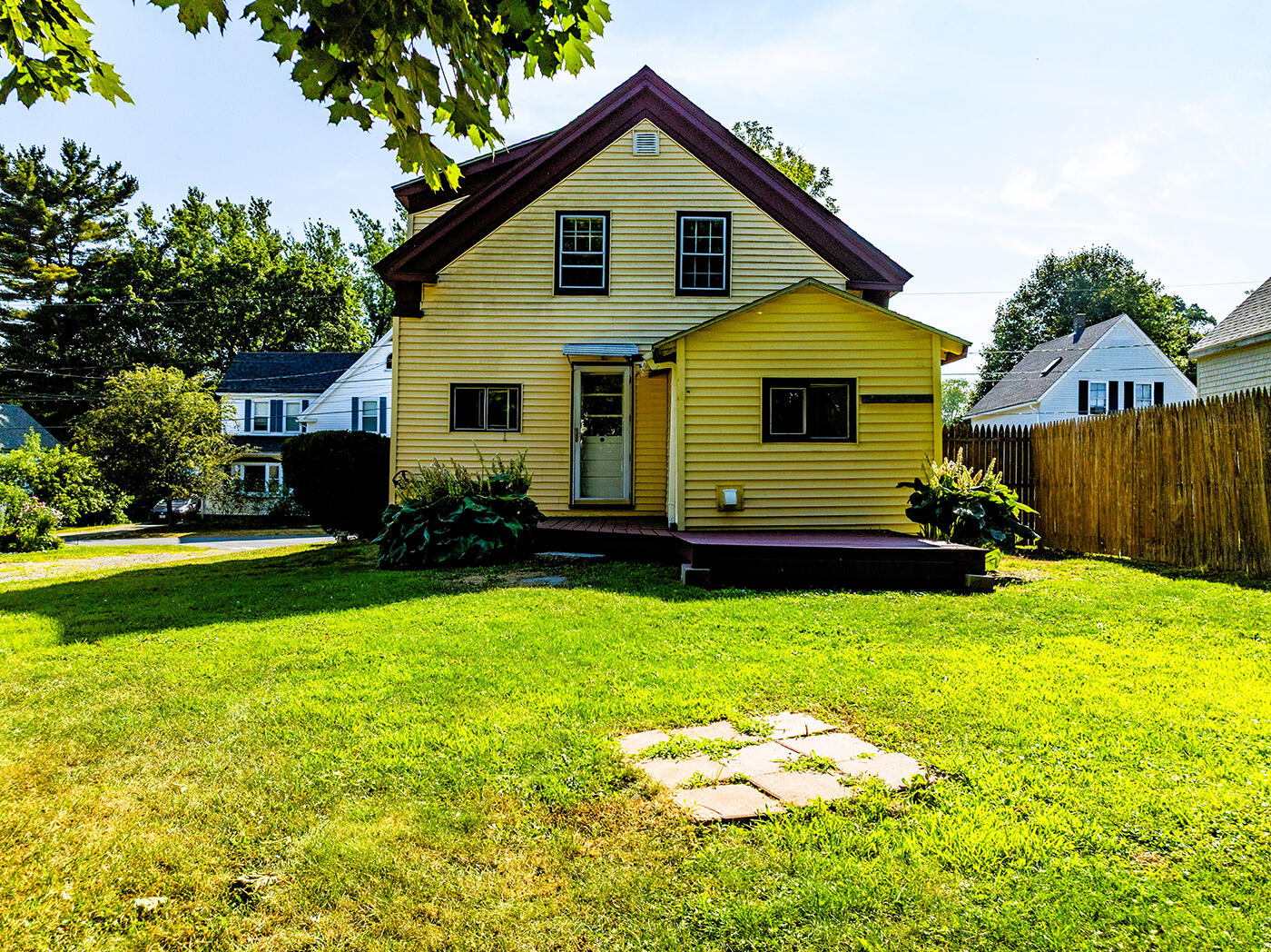 33 James Street Rockland ME 04841