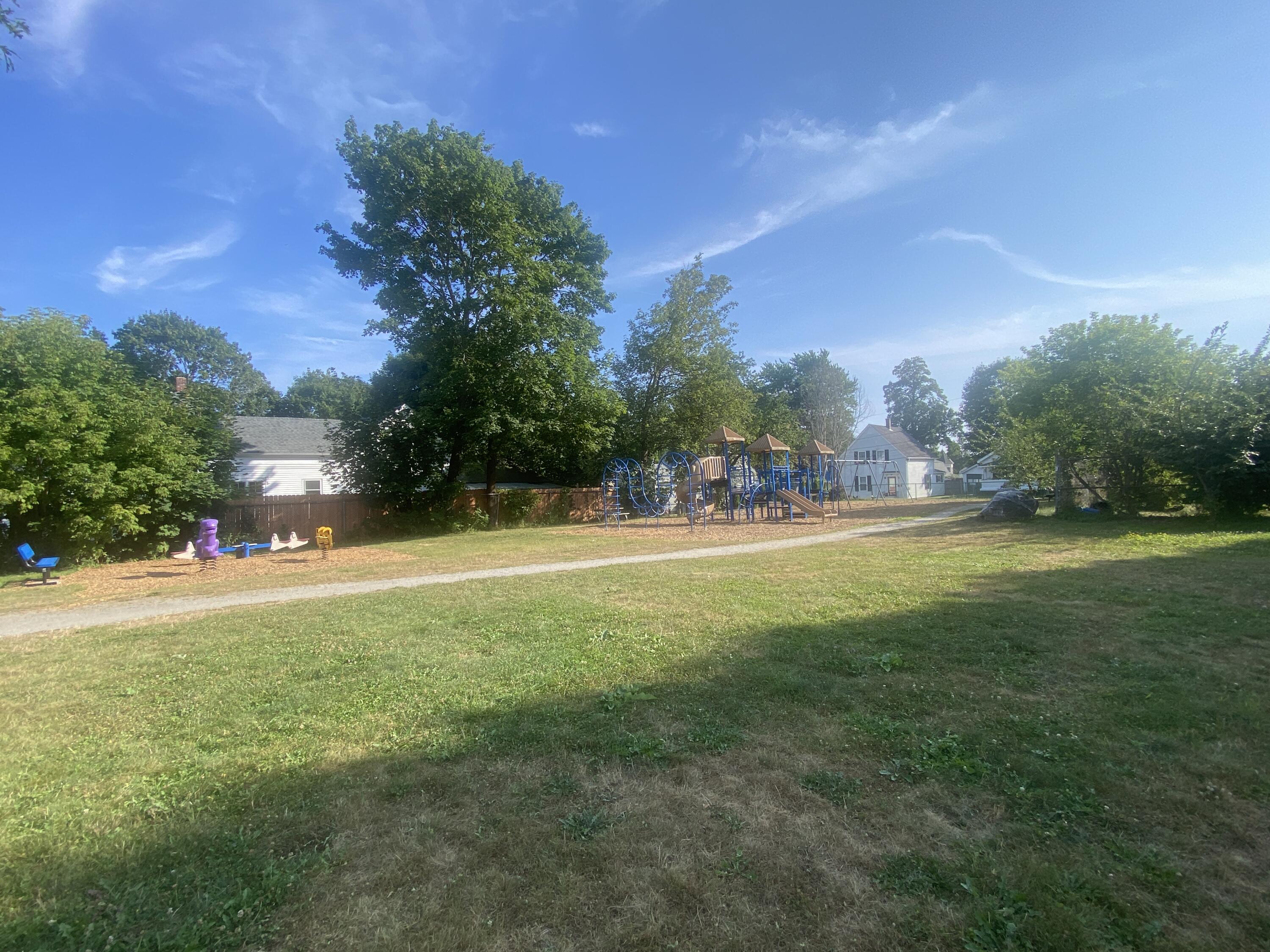 33 James Street Rockland ME 04841