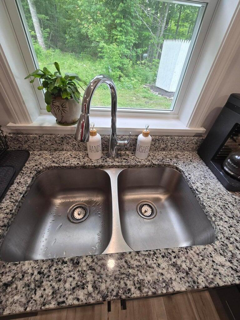 1083 North Road Newburgh ME 04444