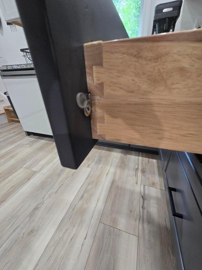 1083 North Road Newburgh ME 04444