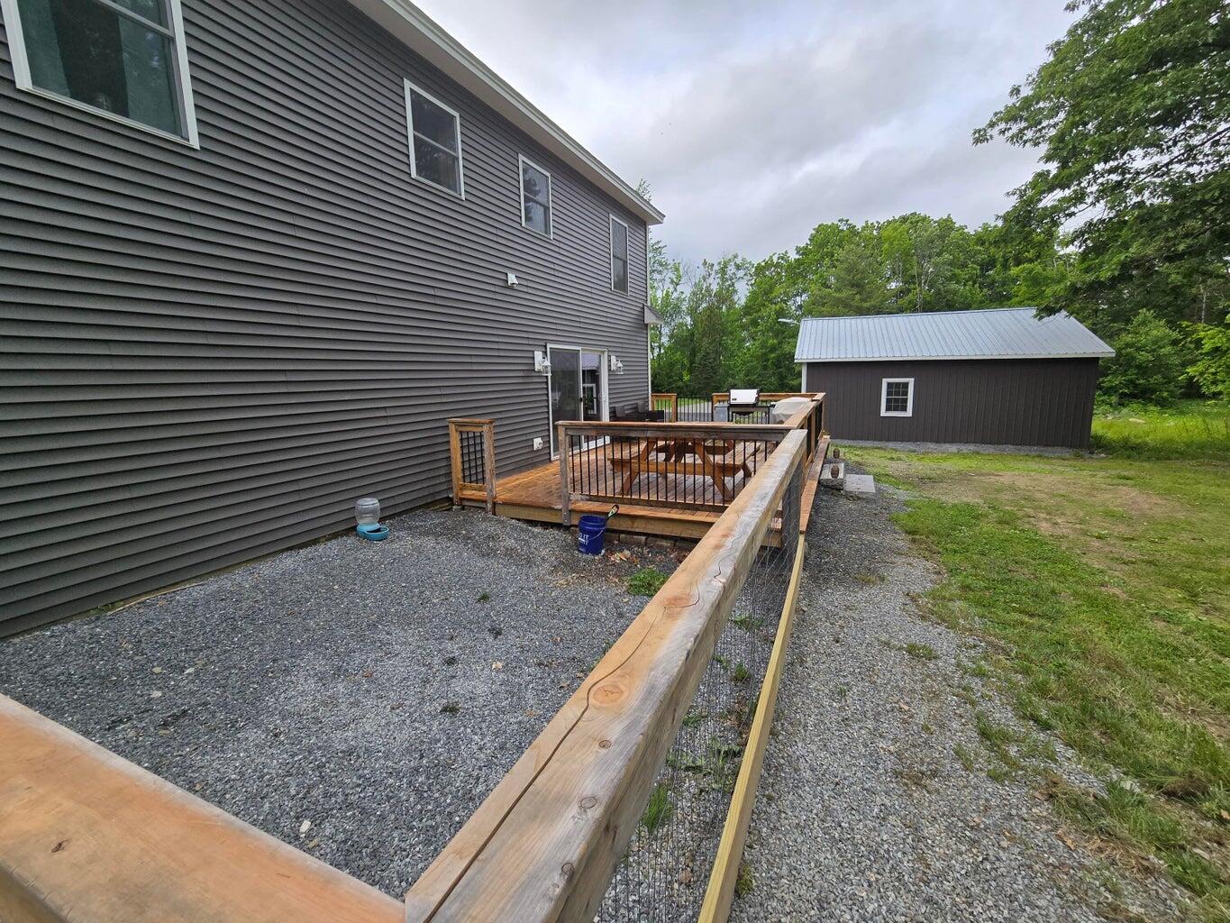 1083 North Road Newburgh ME 04444