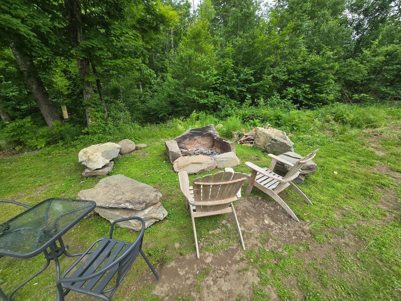 1083 North Road Newburgh ME 04444