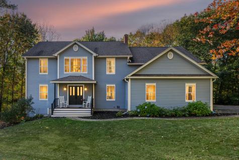 8 Infiniti Way Auburn ME 04210