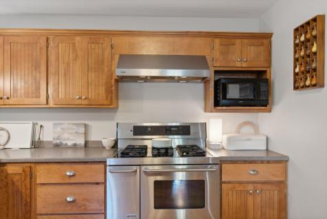 8 Infiniti Way Auburn ME 04210