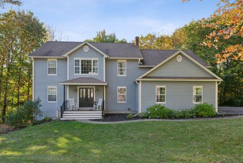 8 Infiniti Way Auburn ME 04210