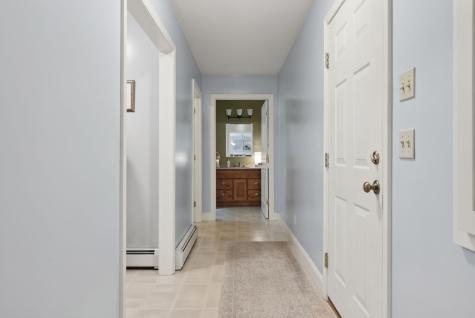 8 Infiniti Way Auburn ME 04210