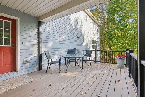 8 Infiniti Way Auburn ME 04210