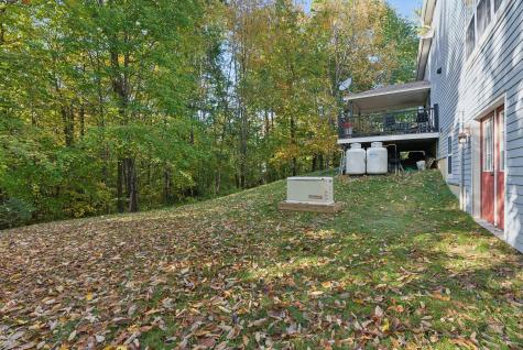 8 Infiniti Way Auburn ME 04210