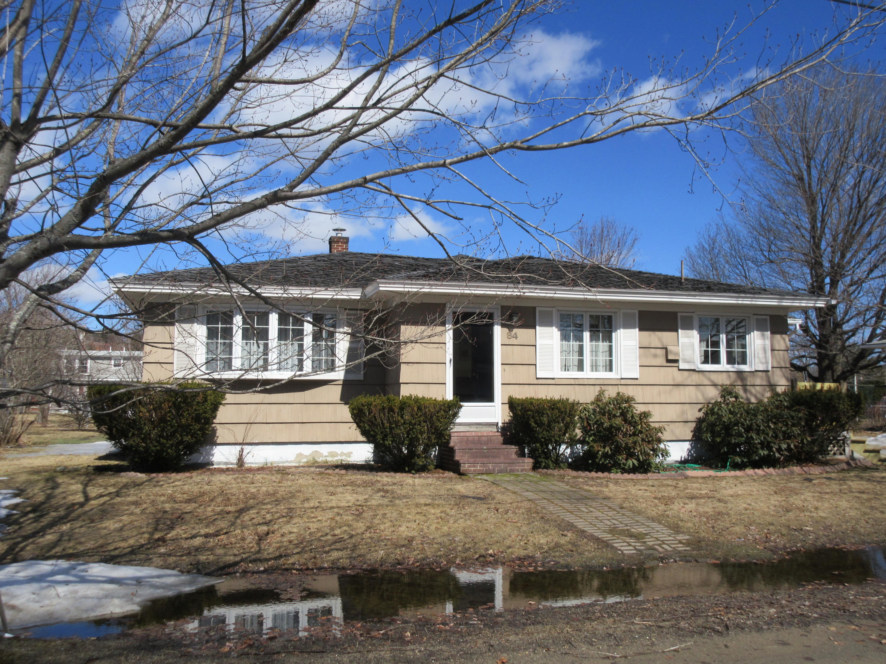 84 Harold Street Lewiston ME 04240