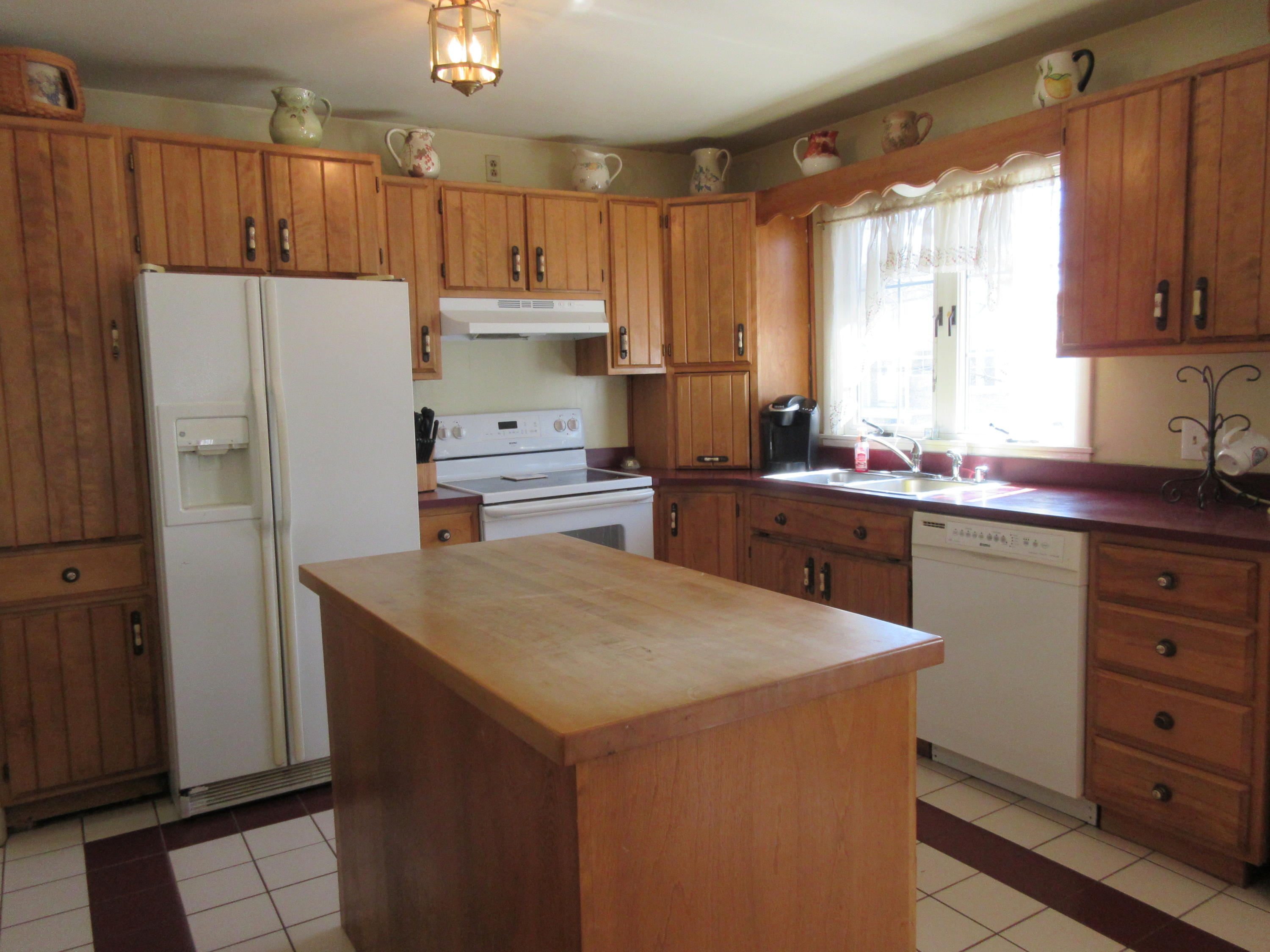 84 Harold Street Lewiston ME 04240