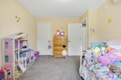 2 Warren Road Monmouth ME 04259