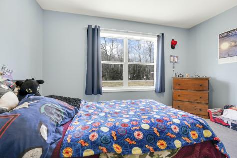 2 Warren Road Monmouth ME 04259