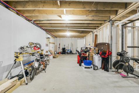 2 Warren Road Monmouth ME 04259