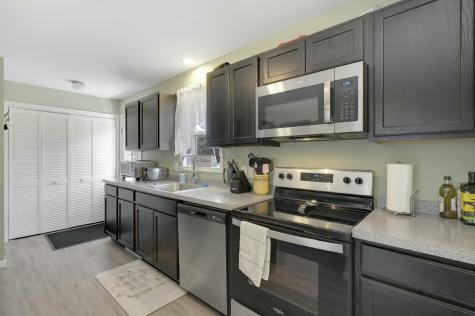 2 Warren Road Monmouth ME 04259