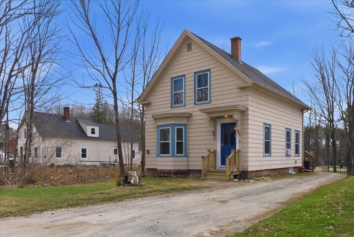 11 Elmwood Road Auburn ME 04210