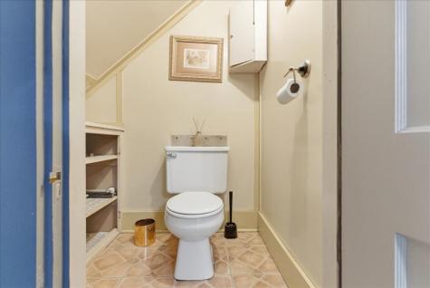 11 Elmwood Road Auburn ME 04210