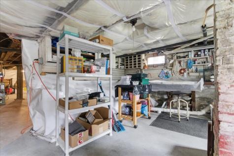 11 Elmwood Road Auburn ME 04210