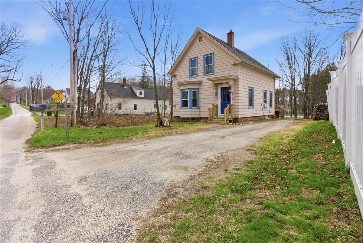 11 Elmwood Road Auburn ME 04210