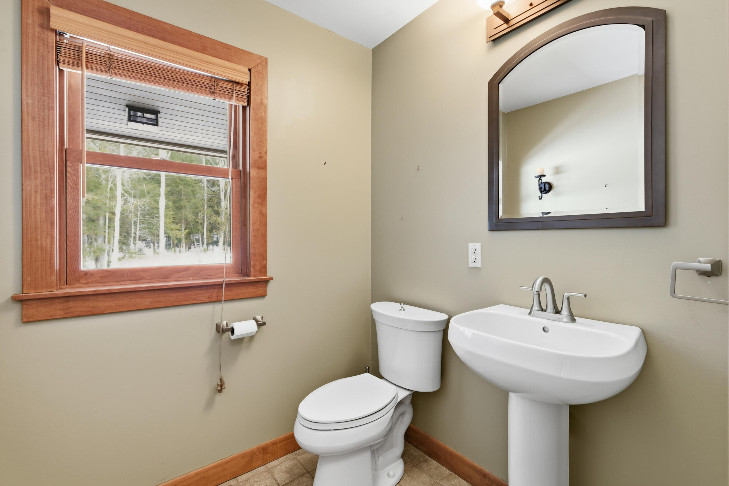 5 Arrowhead Ridge Road Freeport ME 04032