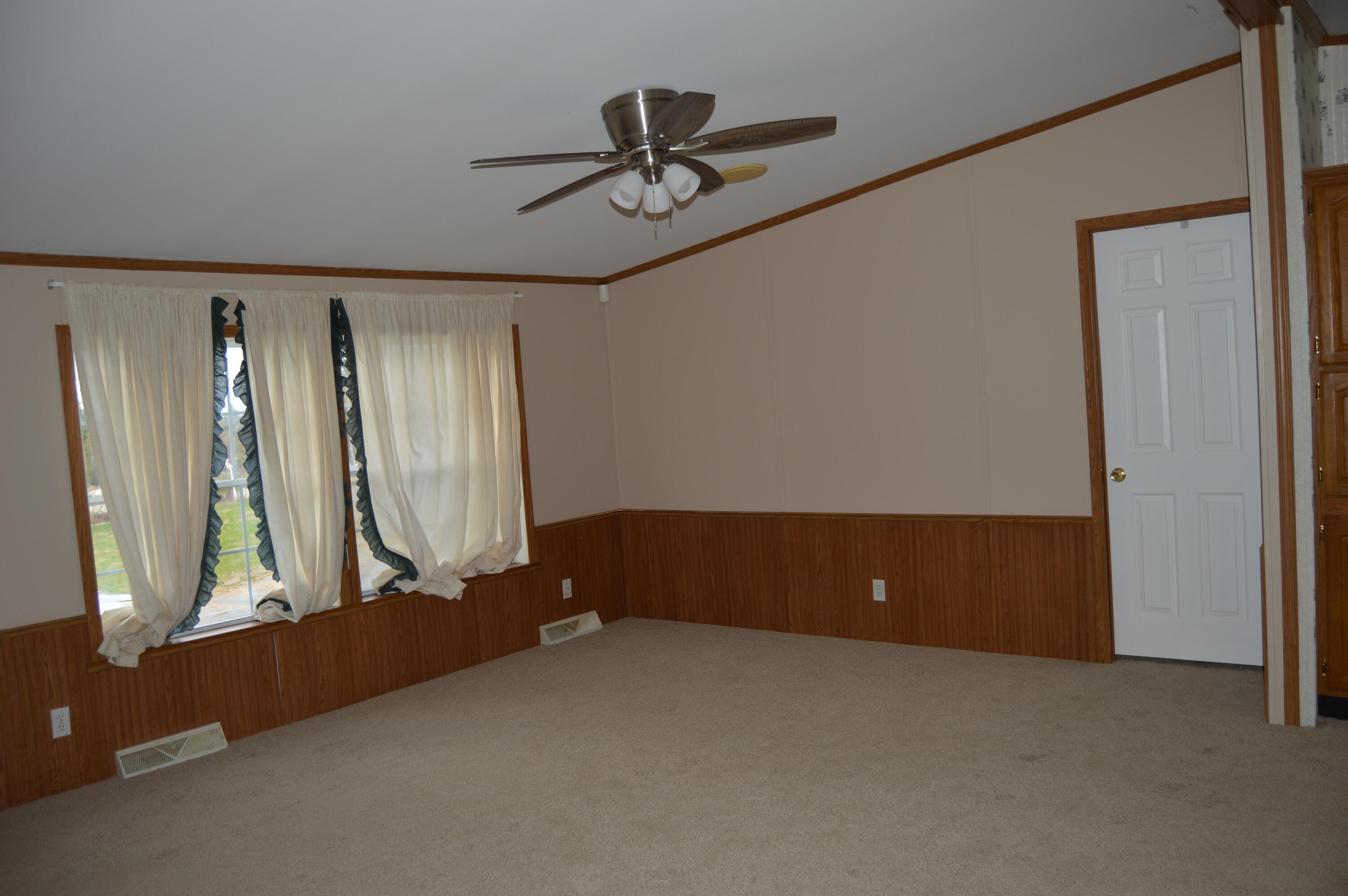 21 Stonewall Drive Livermore ME 04253