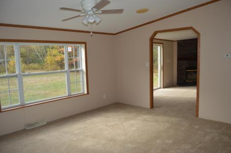 21 Stonewall Drive Livermore ME 04253