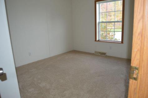 21 Stonewall Drive Livermore ME 04253