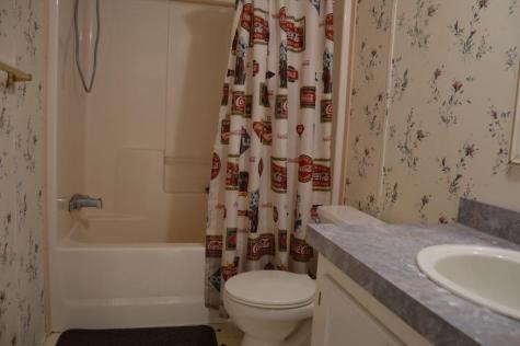 21 Stonewall Drive Livermore ME 04253