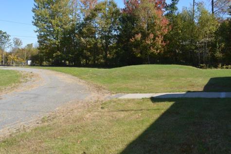 21 Stonewall Drive Livermore ME 04253