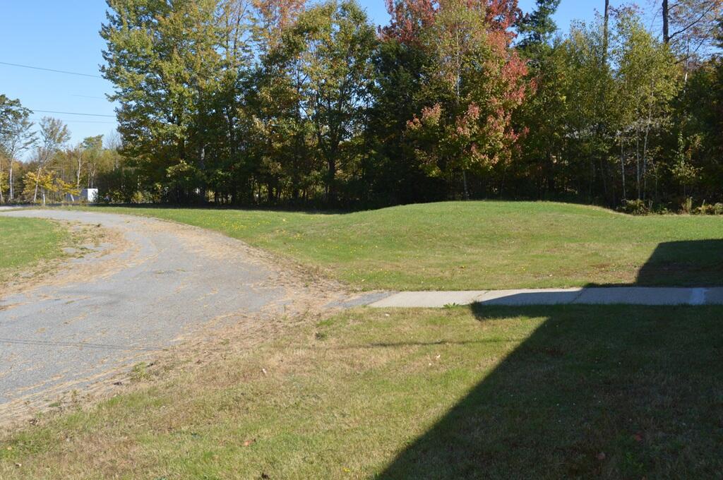 21 Stonewall Drive Livermore ME 04253