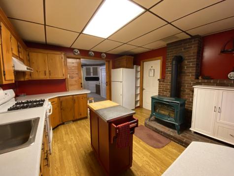 15 Sophie May Lane Norridgewock ME 04957