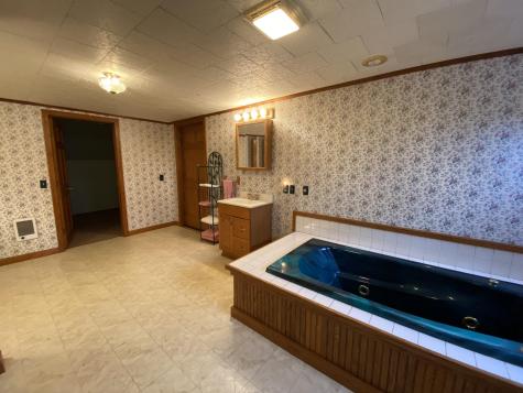 15 Sophie May Lane Norridgewock ME 04957