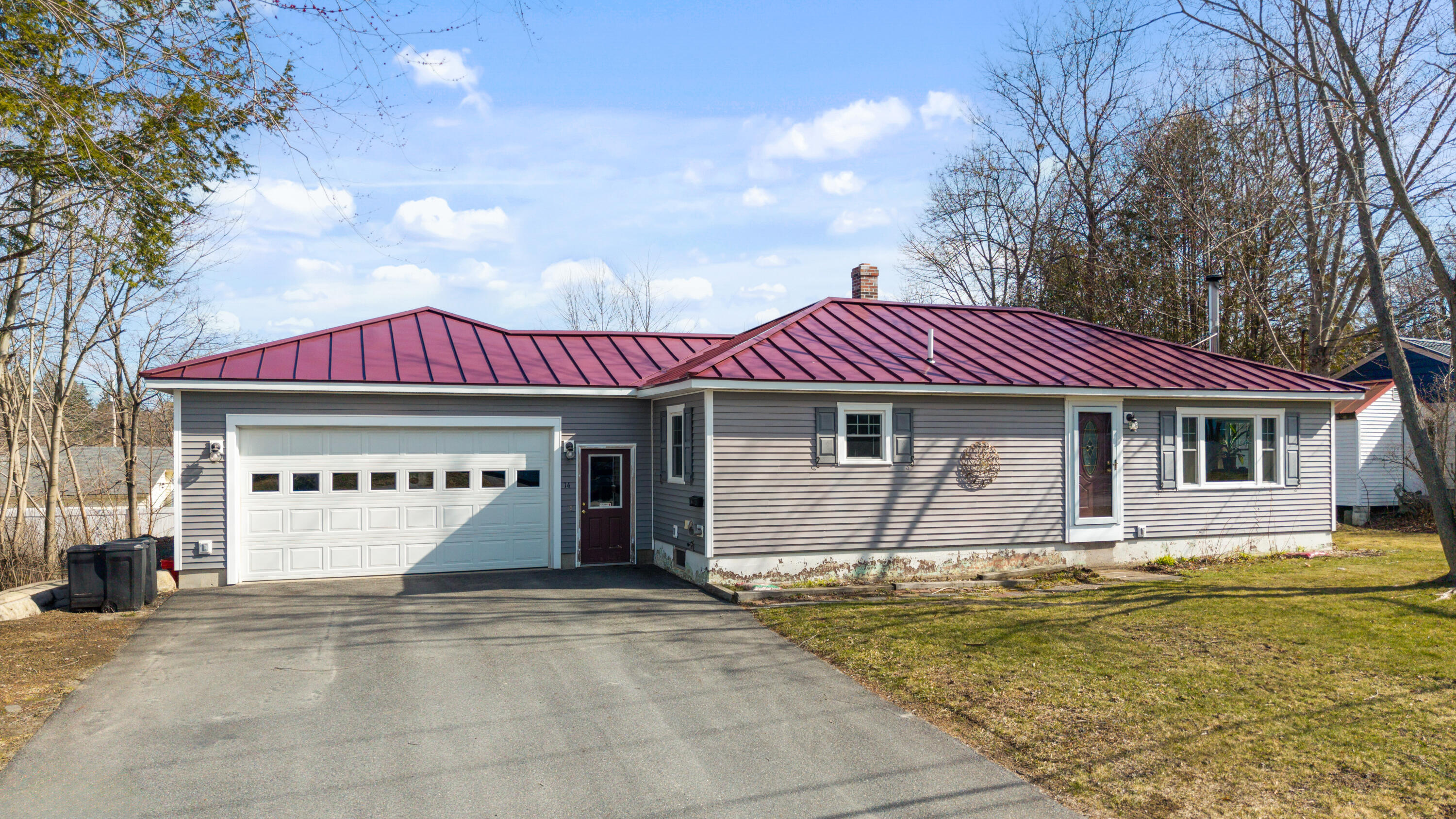 14 Paine Street Winslow ME 04901
