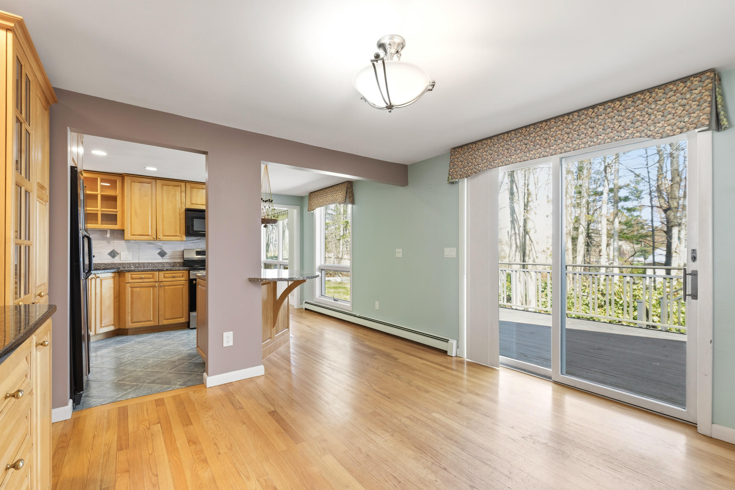34 Mcauley Road Cape Elizabeth ME 04107