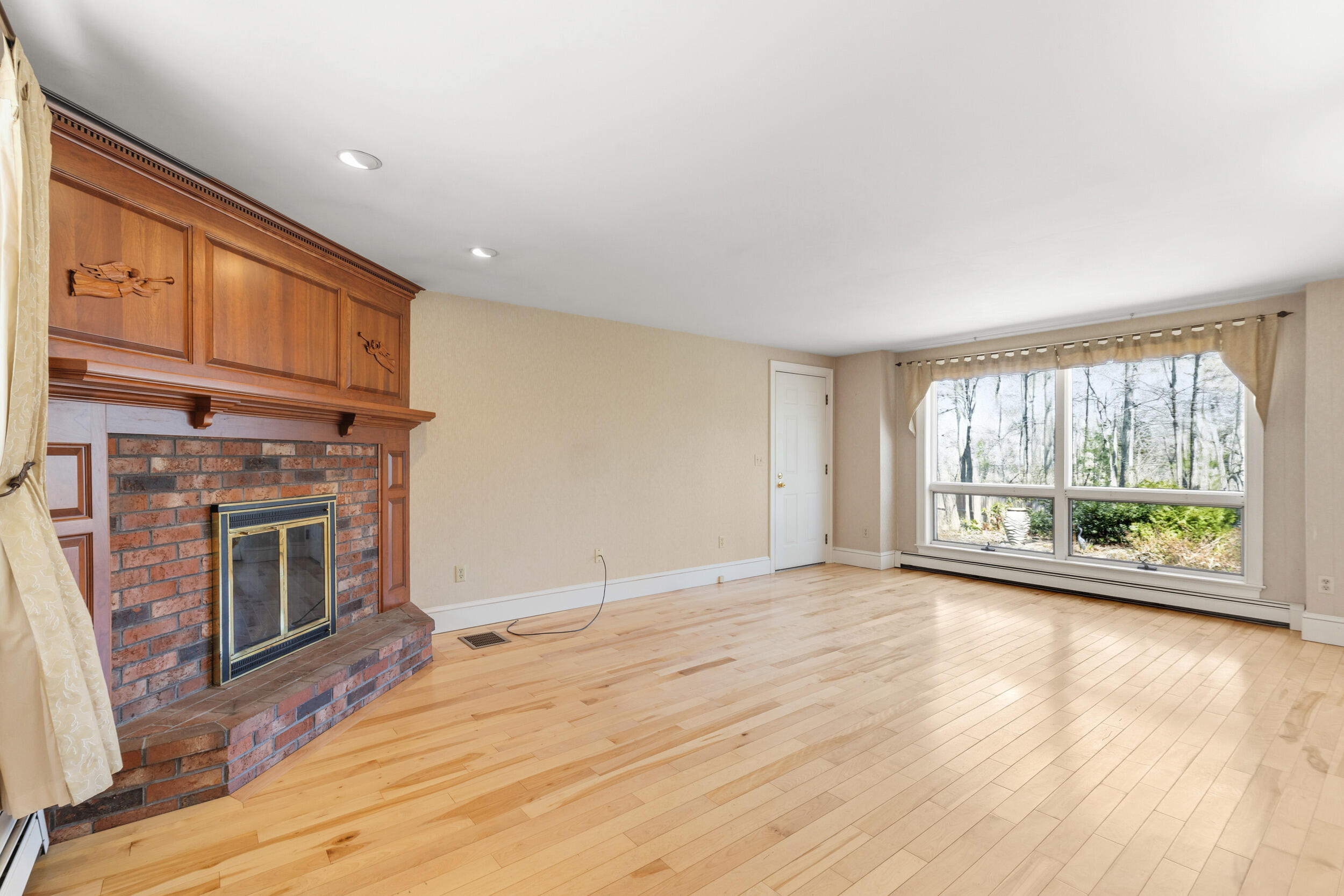 34 Mcauley Road Cape Elizabeth ME 04107