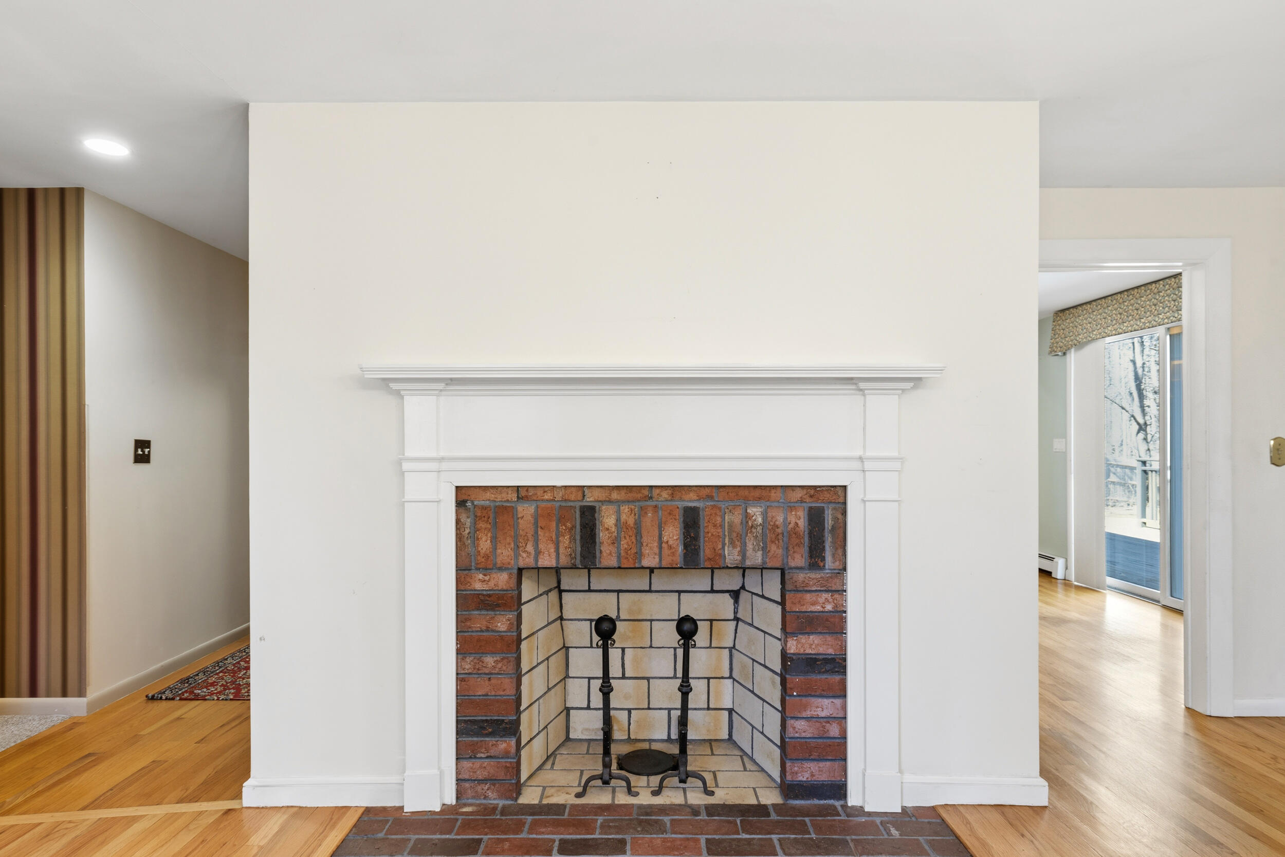 34 Mcauley Road Cape Elizabeth ME 04107