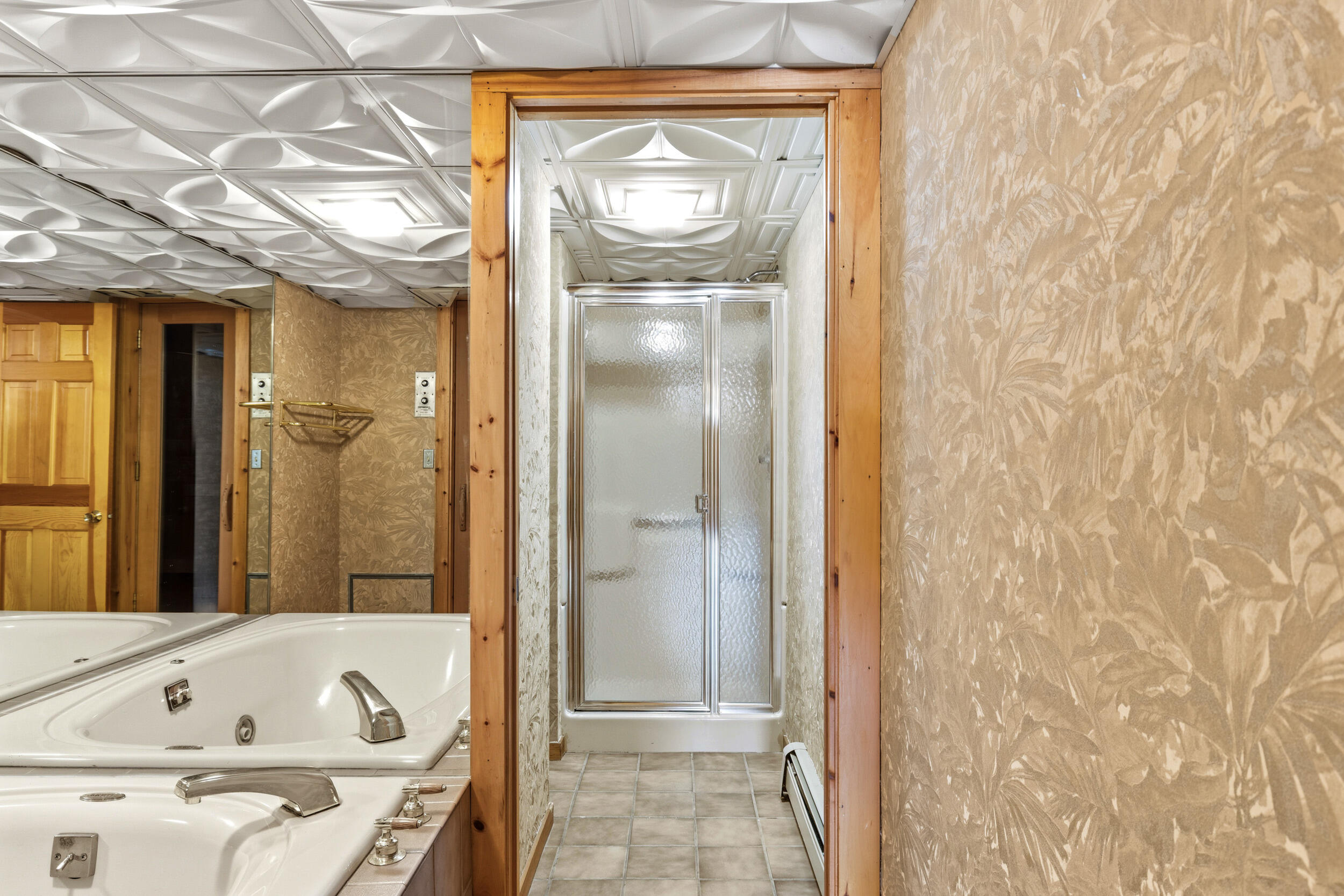 34 Mcauley Road Cape Elizabeth ME 04107