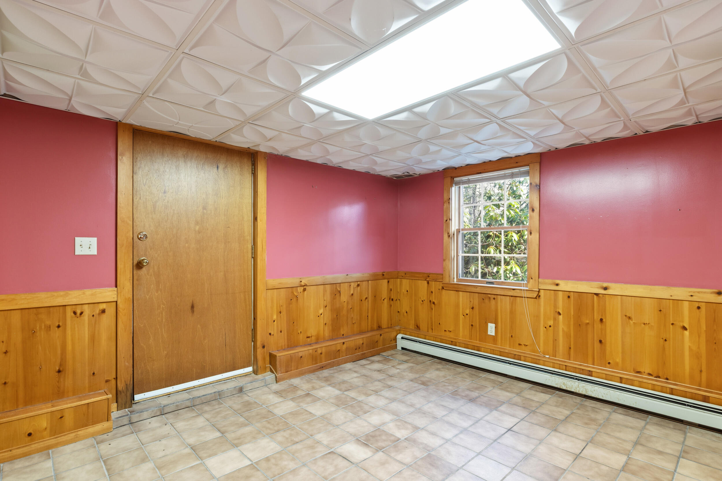 34 Mcauley Road Cape Elizabeth ME 04107
