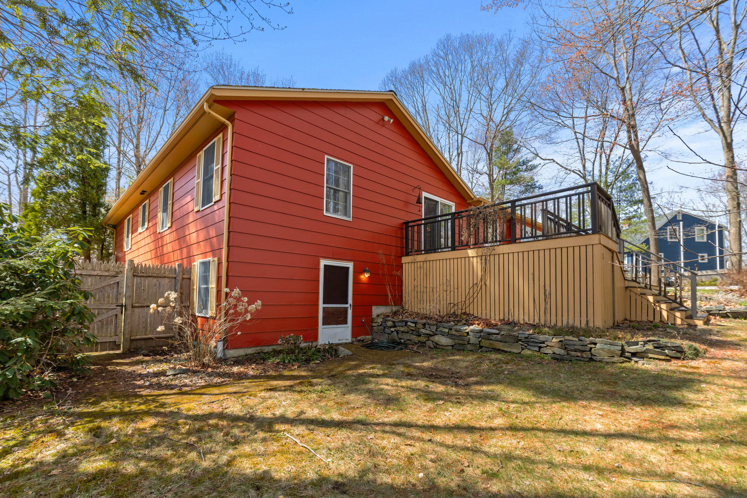 34 Mcauley Road Cape Elizabeth ME 04107